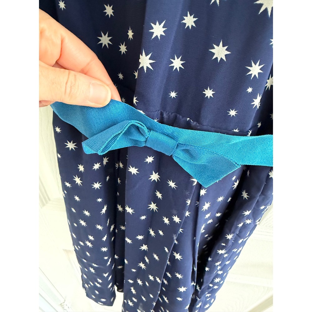 Tommy Hilfiger Girl Navy Star Print Dress NWT Size Medium Bow Belt - Picture 6 of 9